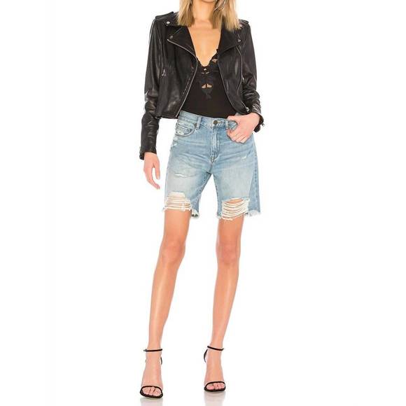 NEW BLANKNYC ripped denim high rise shorts in blue - Picture 4 of 4